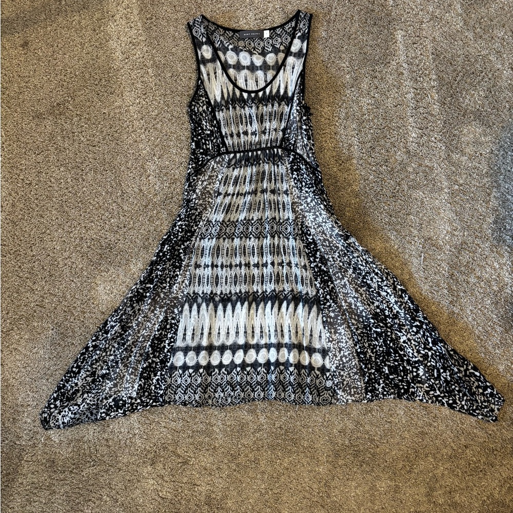 Chic Asymmetrical Black and White Dress